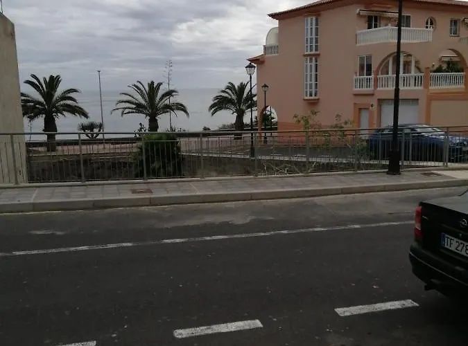 Vista Al Mar. Caleta de Interian